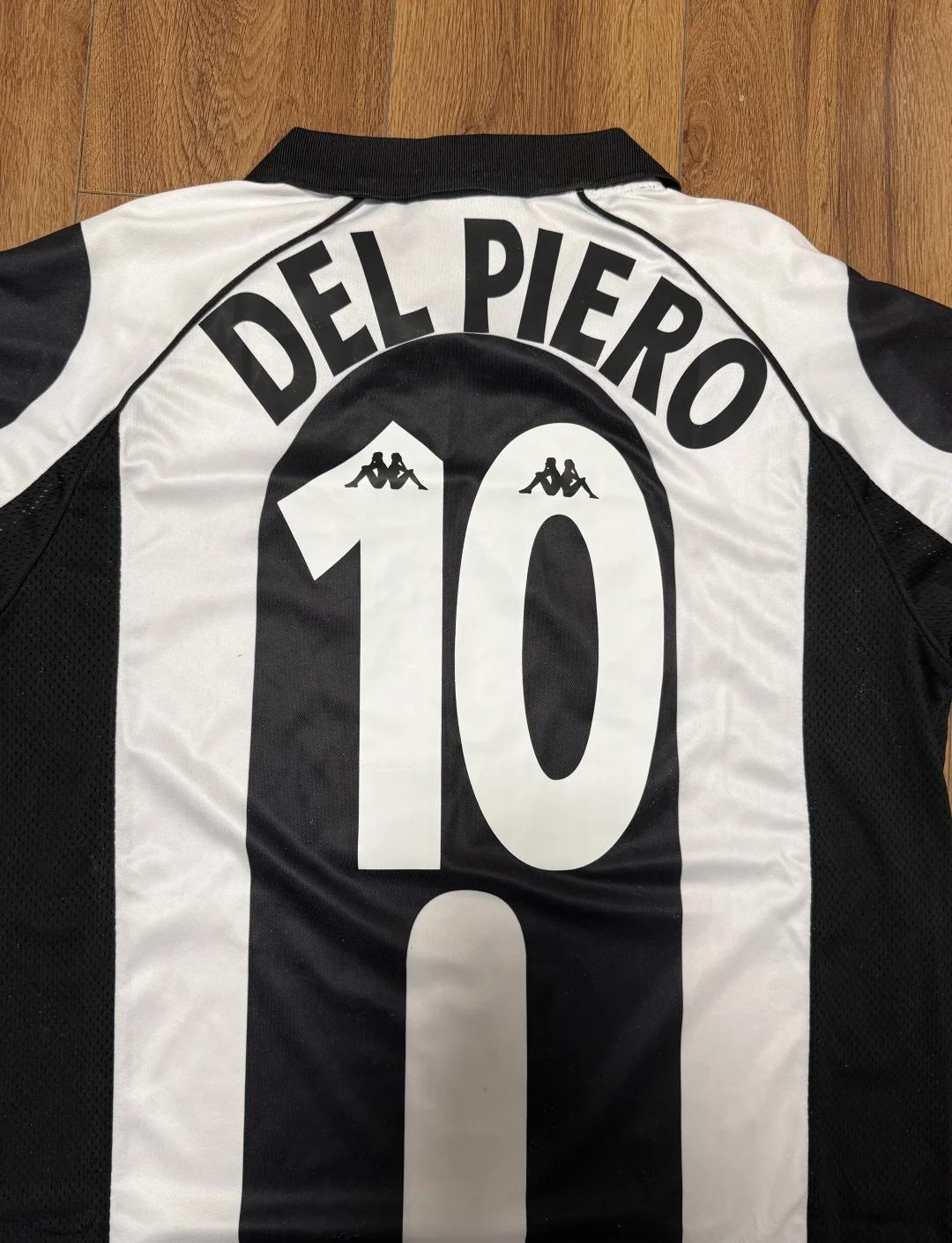 瓜帅：我们要拿98分才能英超夺冠；与摄影师冲突后马上道歉了