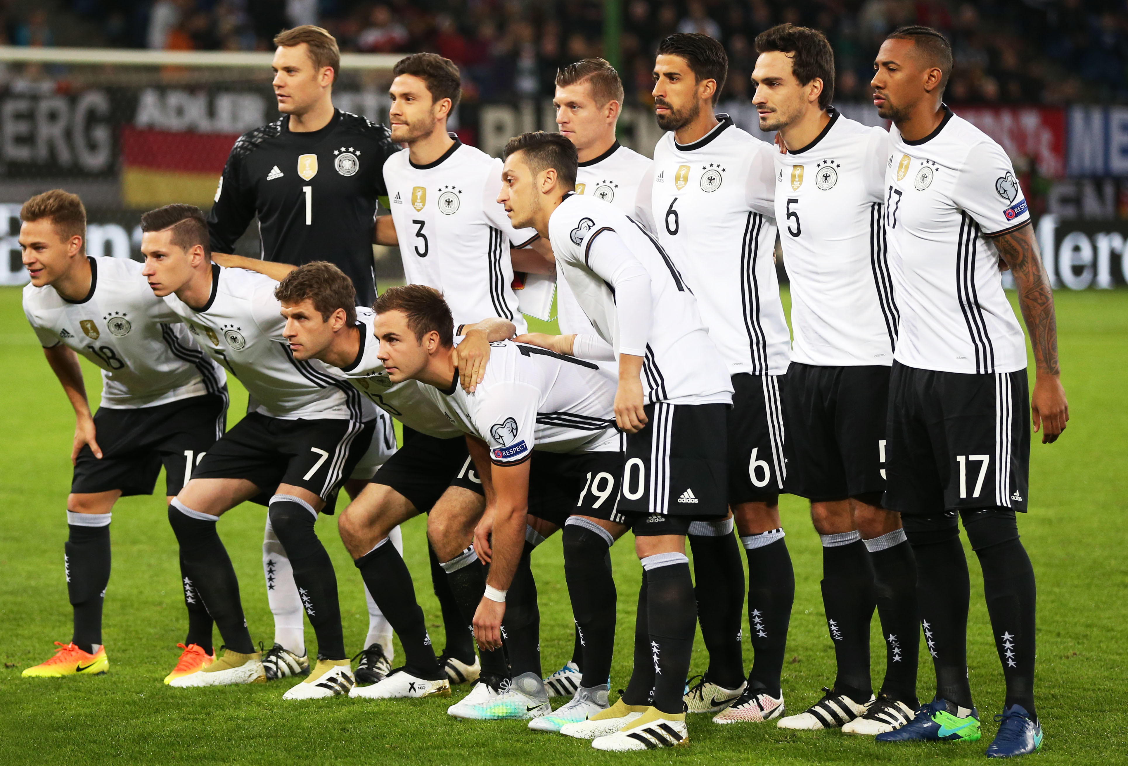 💛🖤相伴三年半，多特蒙德已宛若故乡🎤迈尔谈及续约：（迈尔谈续约：相伴三年半，💛🖤多特蒙德已是第二故乡）