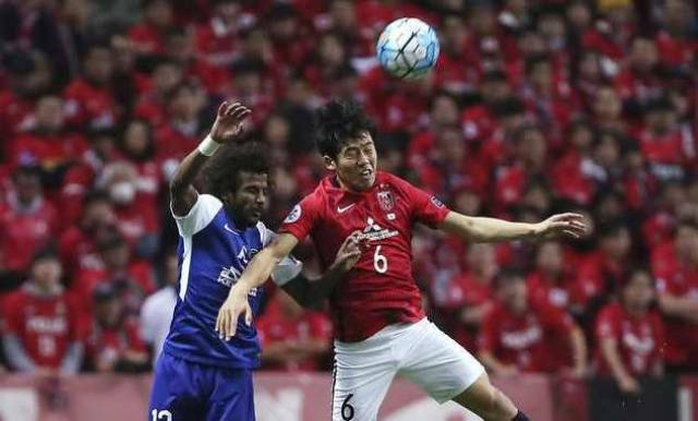 五冠加身！国安3-0击败河南夺得队史第5座足协杯冠军（国安三球完胜河南，队史第五次捧起足协杯）