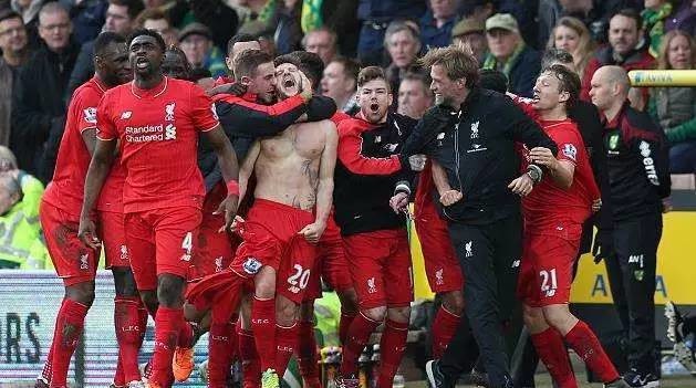 2025年成都混合团体世界杯，中国队卫冕夺冠，日本队以8-2战胜中国香港队，张本美和失一局。（2025成都混合团体世界杯：中国队成功卫冕，日本8-2击败中国香港，张本美和丢一局）