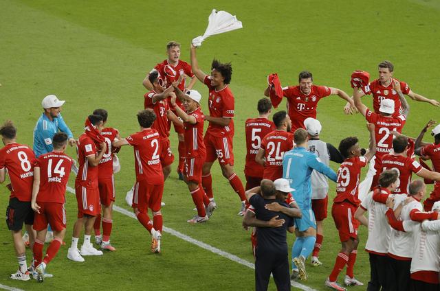 皇马欧冠客战利物浦大名单：阿诺德战旧主，贝林、姆巴佩在列（皇马欧冠客场战利物浦名单出炉：阿诺德对旧主，贝林厄姆与姆巴佩入选）