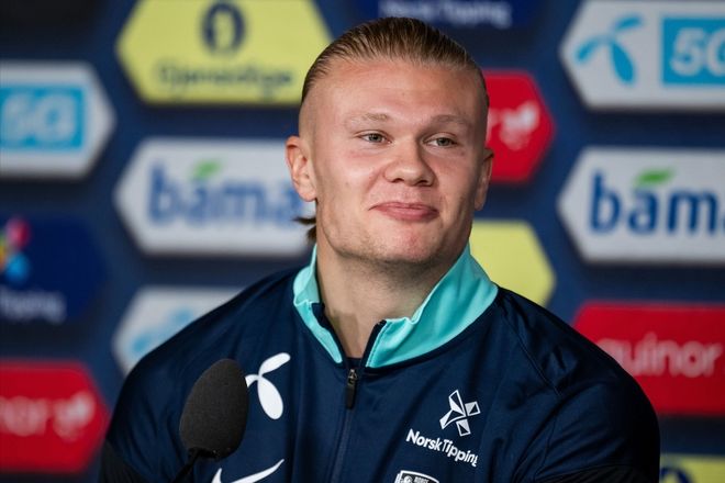 萨拉赫公开炮轰利物浦：若离队沙特高薪与欧洲降薪二选一（萨拉赫怒斥利物浦：若离队，只能在沙特高薪与欧洲降薪间抉择）